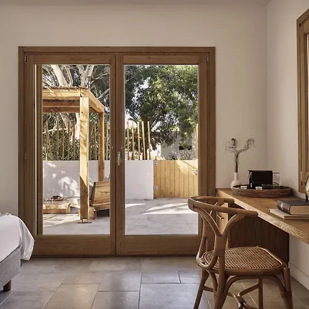 Dionysos Seaside Ios Hotel