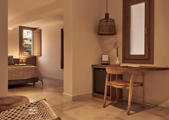 Dionysos Seaside Ios