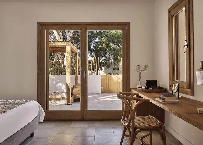 Dionysos Seaside Ios Hotel