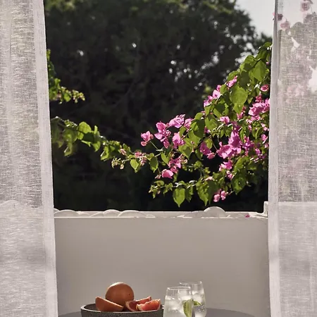 Dionysos Seaside Ios 4*